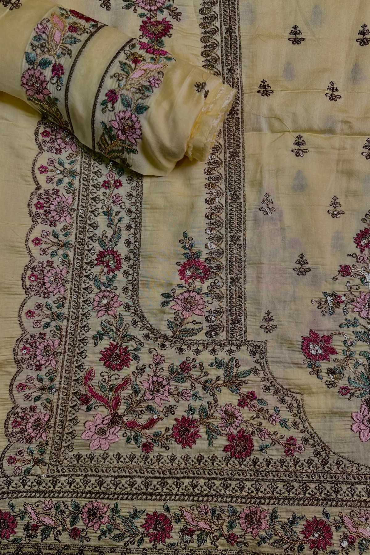 Tilla Zari Embroidered Arabic Lawn Unstitched 3 Pcs