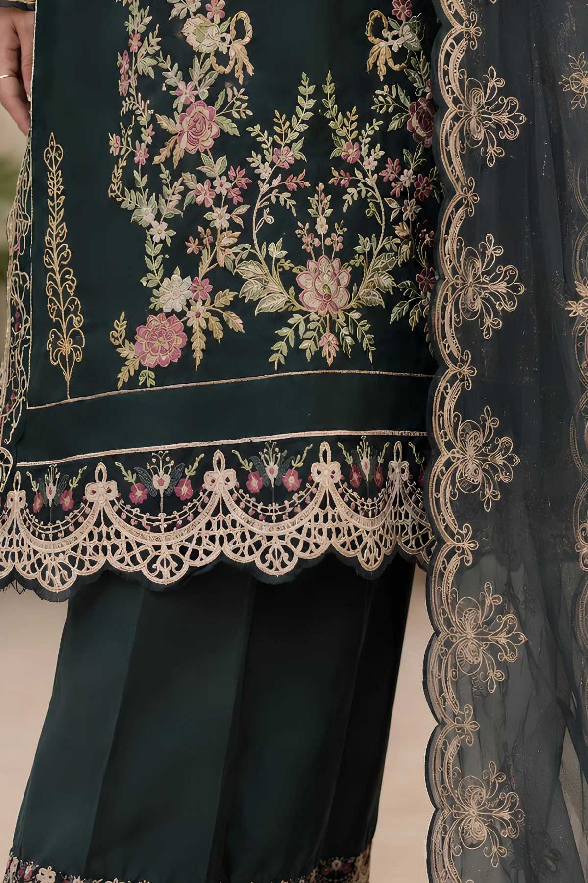 Luxury Embroidered Panel Lawn Unstitched 3 Pcs
