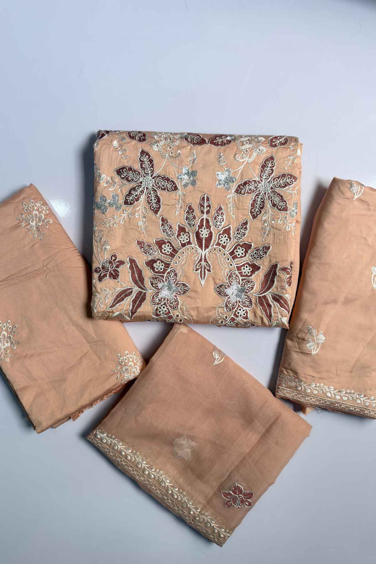 Embroidered Arabic Lawn Unstitched 3 Pcs